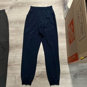 Never worn brand new Lululemon joggers